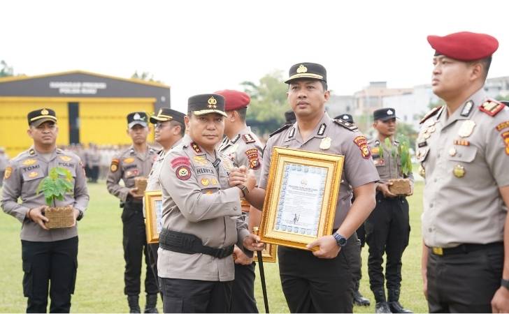 Raihan-dan-Fajri-Bocah-Tulang-Kaca-yang-Ditangani-Komprehensif-RS-Bhayangkara.jpg