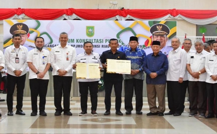 Rapat-Forum-DPRD-Riau5.jpg