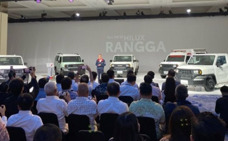 Resmi-Diluncurkan-Hari-Ini-Intip-Harga-10-Varian-Toyota-Hilux-Rangga.jpg