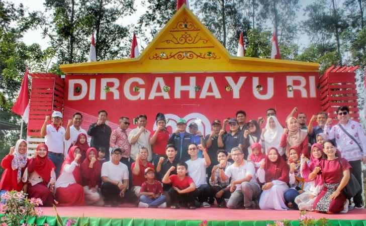 Riau-Komplek-RAPP-Meriahkan-HUT-ke-80-RI-dengan-Semangat-Merah-Putih.jpg