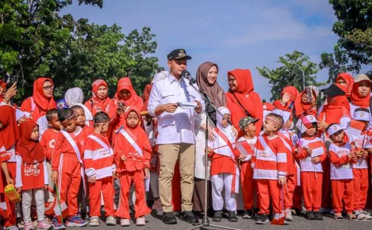 Ribuan-Anak-TK-Meriahkan-Hari-Anak-Nasional-2025-di-Pekanbaru.jpg