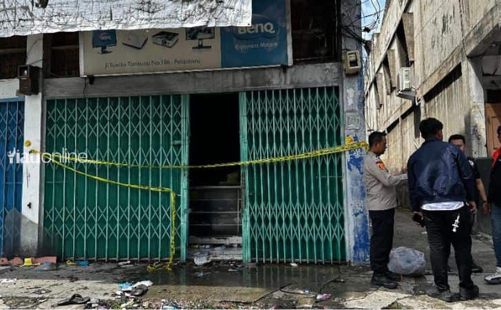 Ruko-komputer-terbakar-di-tambusai.jpg