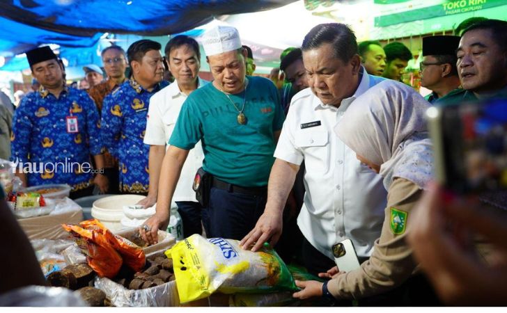 SF-Hariyanto-sidak-di-pasar-cik-puan.jpg