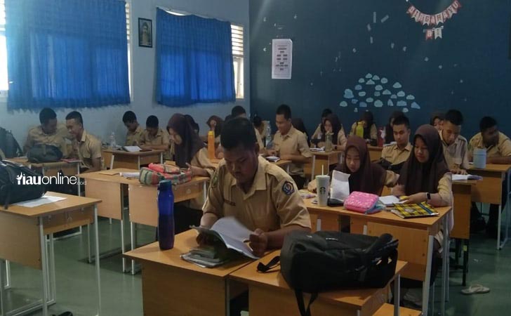 SMAN-8-Pekanbaru.jpg