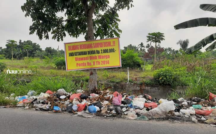 Sampah-di-tps-ilegal1.jpg