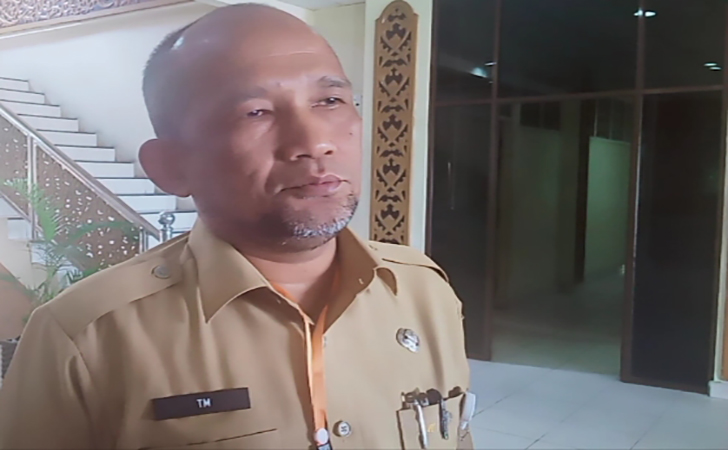 Sekda-Pelalawan-Tengku-Muklis.jpg