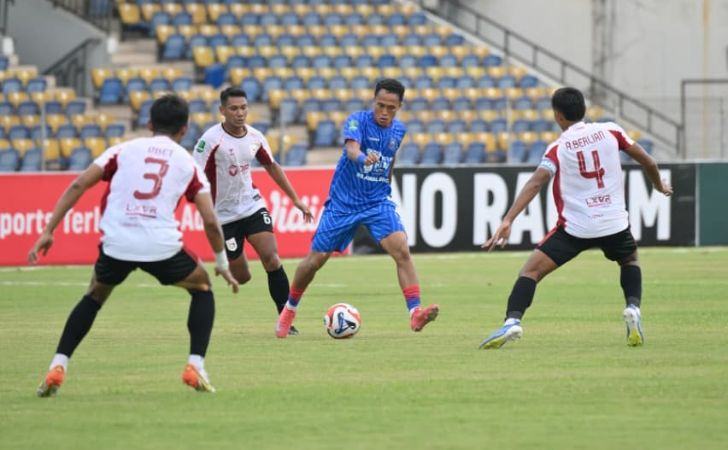 Sengit-PSPS-Lawan-Garudayaksa-Imbang-0-0-di-Babak-Pertama.jpg