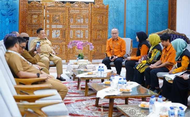 Sensus-Ekonomi-Dimulai-Plt-Gubernur-Riau-Ajak-Masyarakat-Berikan-Data-Akurat1.jpg