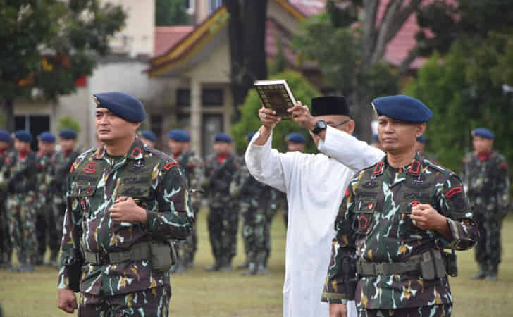 Sertijab-di-brimob-polda-riau.jpg