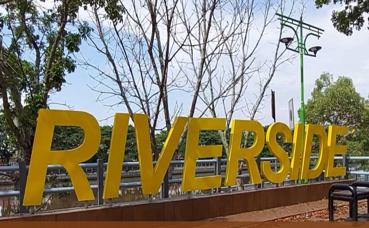 Siak-Riverside.jpg