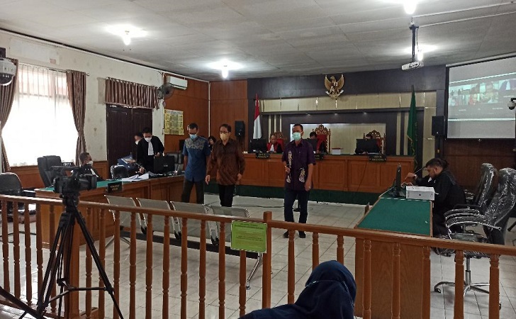 Sidang-Annas5.jpg