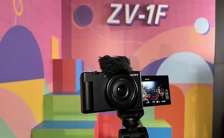 Sony-ZV-1F.jpg