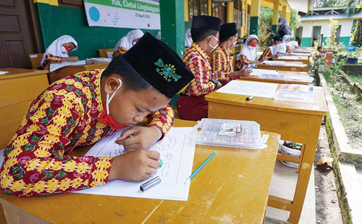 Suasana-lomba-mewarnai-dan-menggambar.jpg