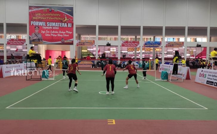 Takraw-putri-riau.jpg