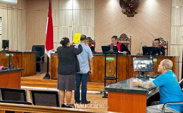 Terdakwa-Hendra-Ong-Sebut-Keterangan-Saksi-Pengelola-Salah-Semua.jpg