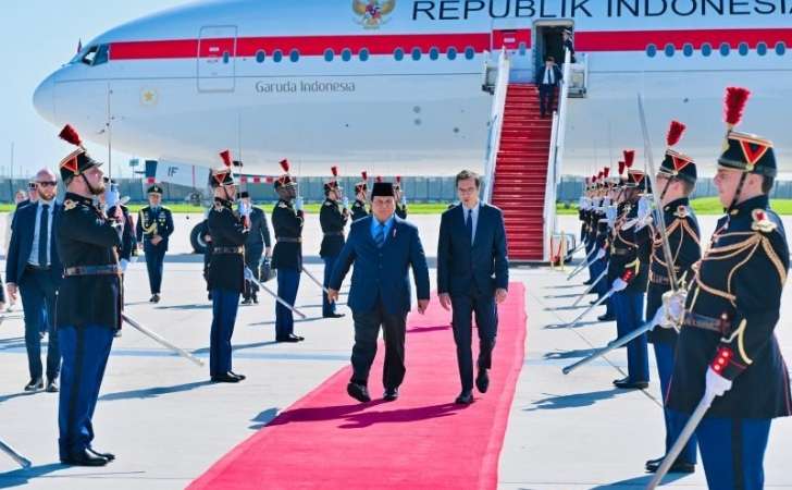 Tiba-di-Paris-Prabowo-Dijadwalkan-Salat-Iduladha-di-KBRI-Paris.jpg