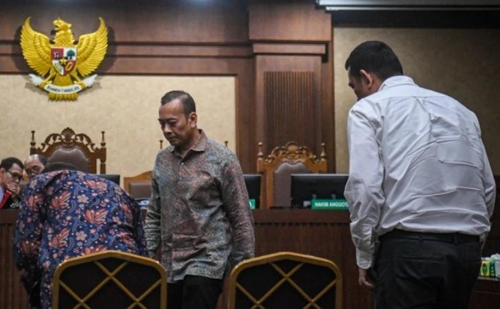 Tiga-Mantan-Pejabat-Bea-Cukai-Didakwa-Terima-Suap-dan-Gratifikasi.jpg