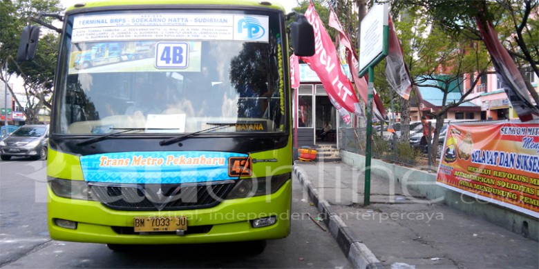 Transmetro-Pekanbaru1.jpg