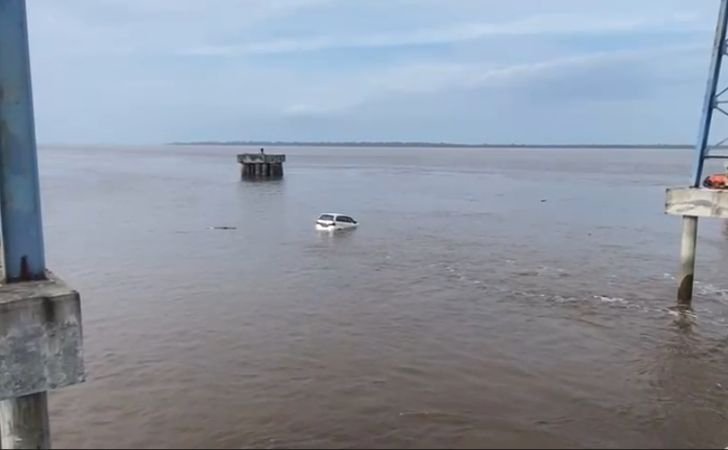 Trestle-Pelabuhan-KITB-Ambruk-Saat-Bongkar-Muat-Cangkang-PT-Besti-ke-Kapal.jpg