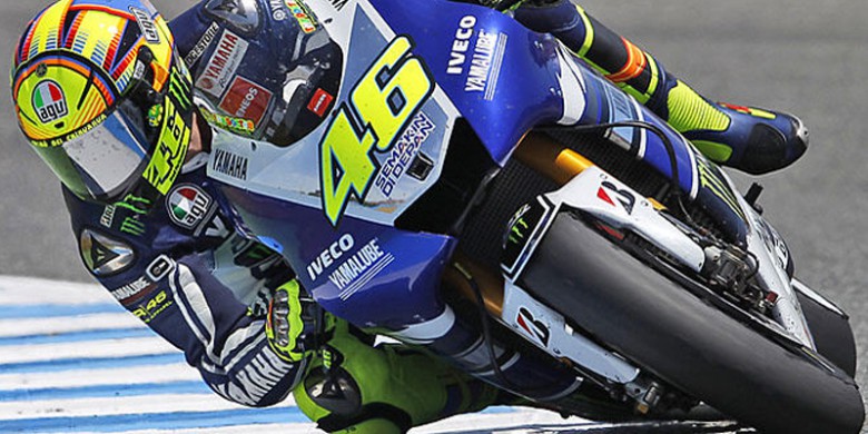 Valentino-Rossi_Pebalap-Movistar-Yamaha.jpg