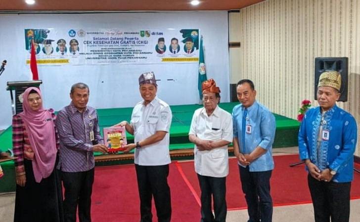 Wakil-Wali-Kota-Pekanbaru-Markarius-Anwar.jpg