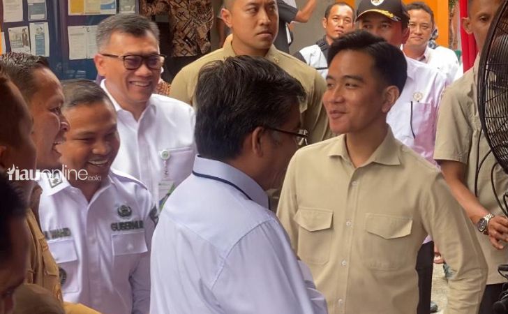 Wapres-Gibran-di-Pekanbaru.jpg