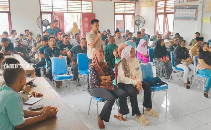 Warga-Suka-Mulya-demo2.jpg