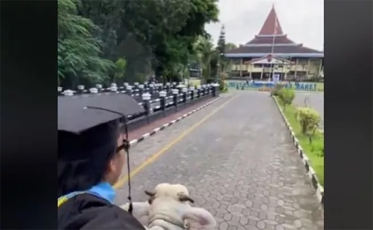 Wisuda4.jpg