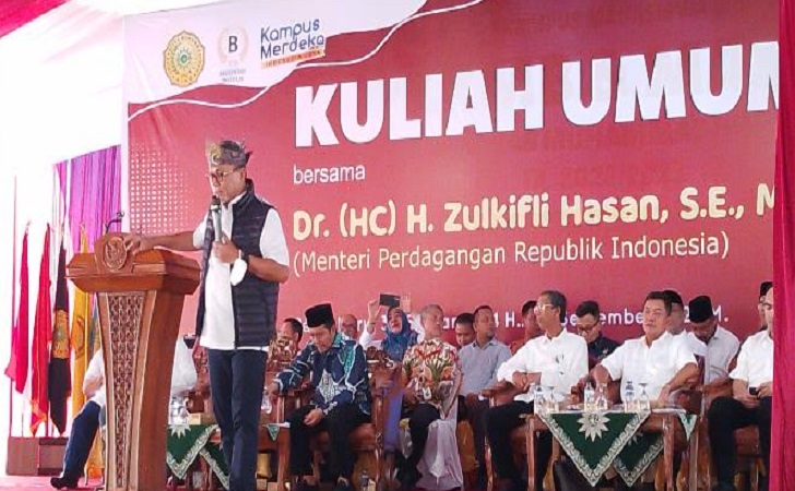 Zulhas-kuliah-umum-di-Umri2.jpg