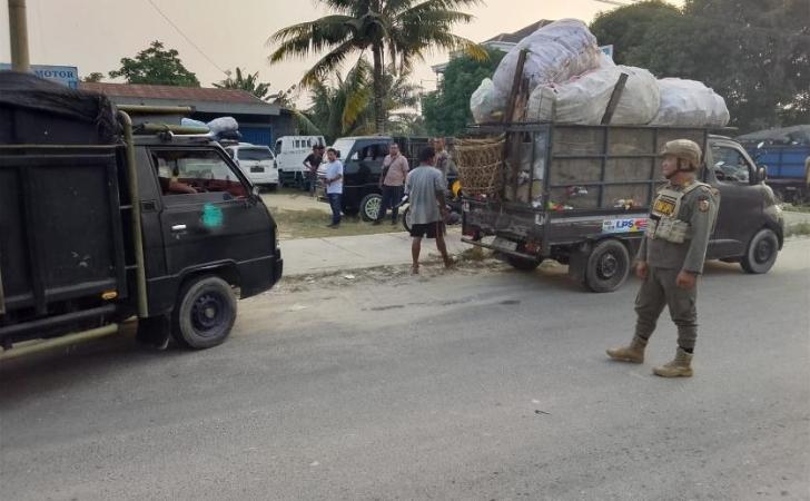 angkutan-sampah-bodong2.jpg