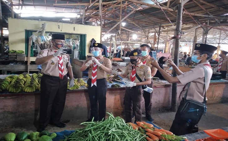 bagi-masker-pramuka.jpg