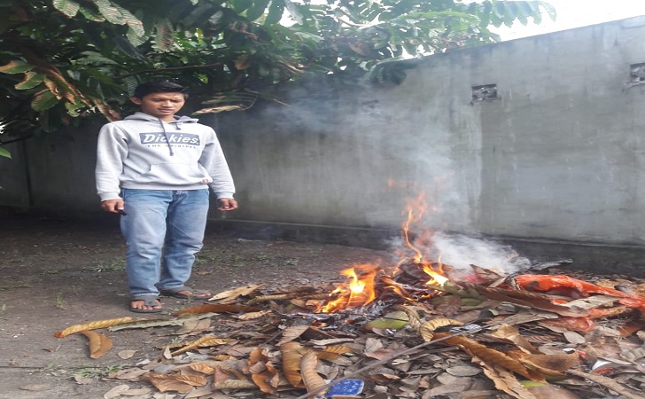 bakar-sampah.jpg