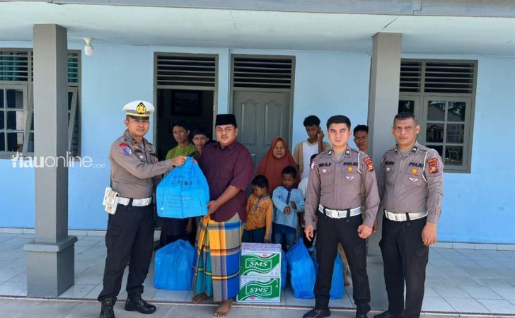 baksos-ditlantas-polda-riau.jpg