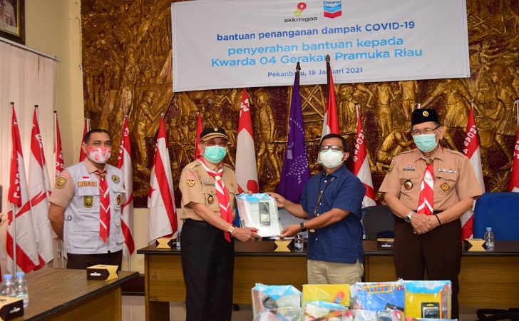 bantuan-covid-pramuka.jpg