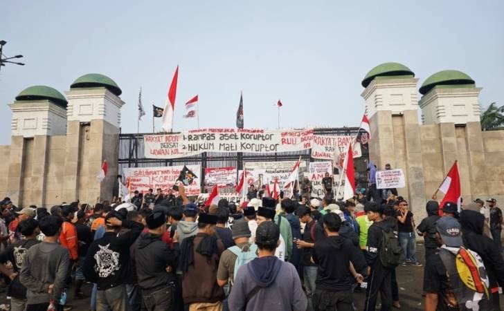 demo-pati-di-dpr-ri.jpg