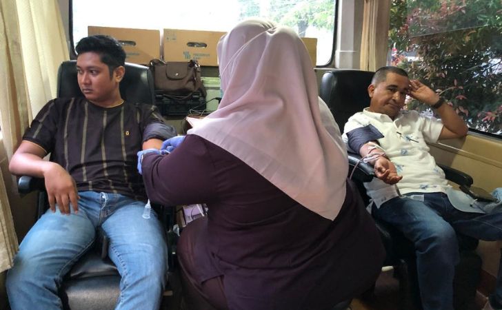 donor-darah-demokrat.jpg