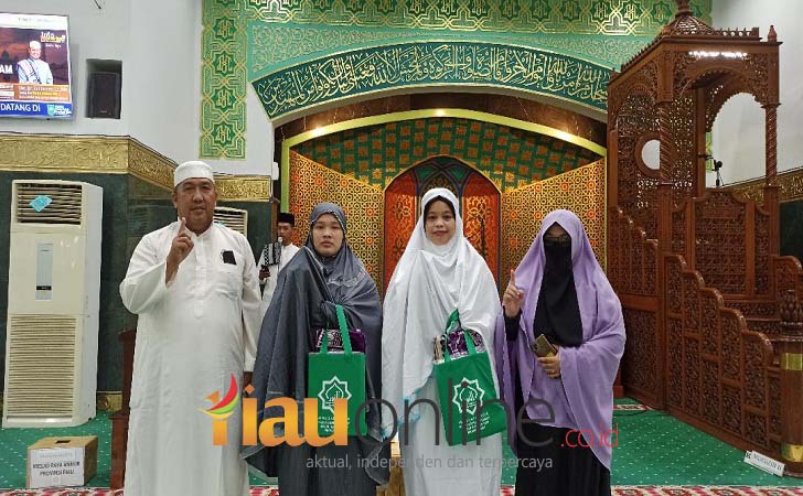 gadis-sumut-masuk-islam.jpg