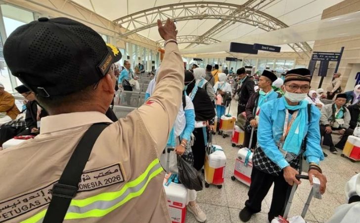 jemaah-indonesia-tiba-di-madinah.jpg