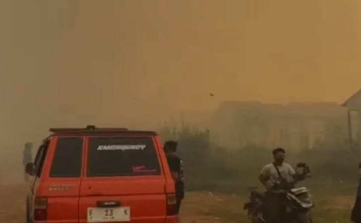 kabut-asap-di-Rohul.jpg