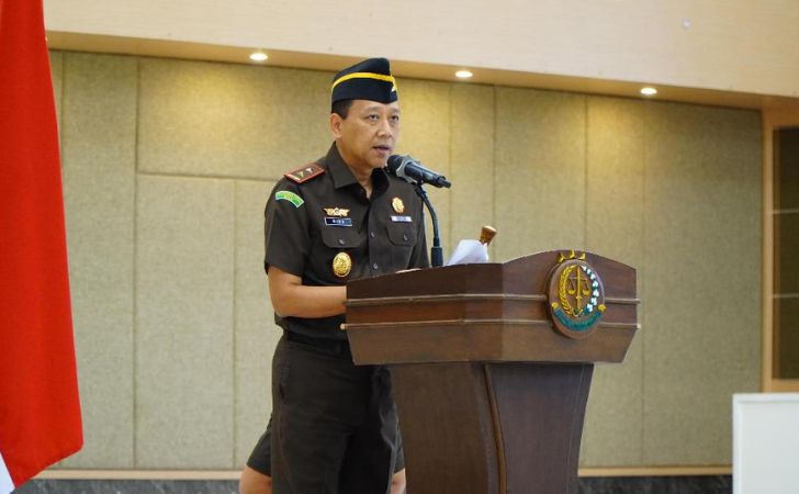 kajati-pimpin-pelantikan-pejabat-kejati.jpg
