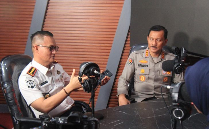 kalapas-pekanbaru-di-polda-riau2.jpg