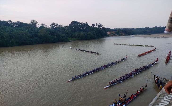 latihan-pacu-jalur.jpg