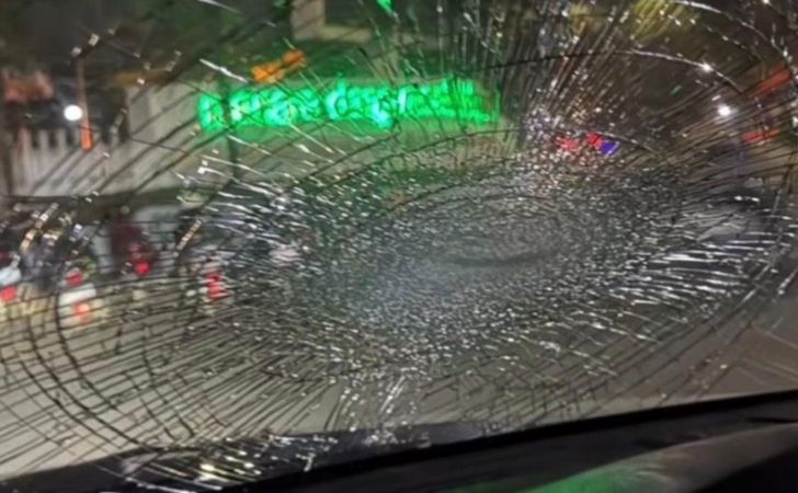 mobil-pecah-kaca-oleh-diduga-begal.jpg