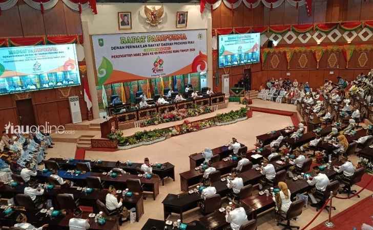 paripurna-hut-riau.jpg