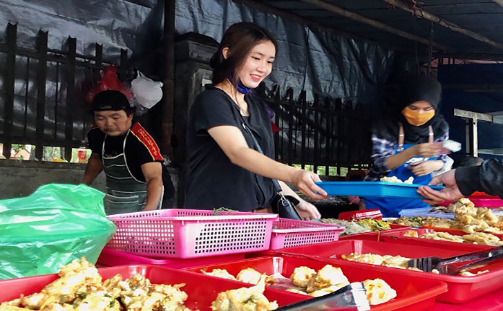 penjual-makanan.jpg