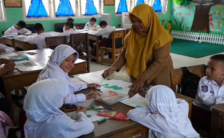 rapp-distribusikan-buku-ke-sekolah.jpg