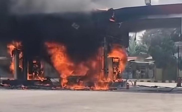spbu-di-jalintim-terbakar.jpg