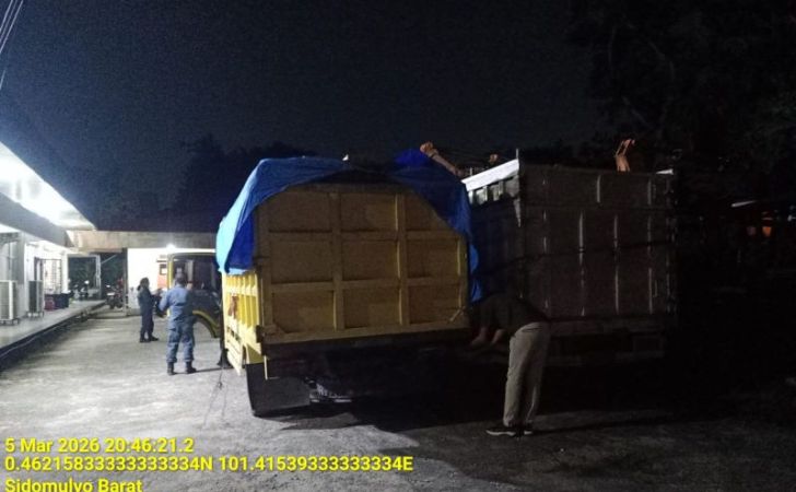 truk-kayu-ilegal2.jpg
