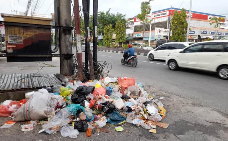 tumpukan-sampah15.jpg