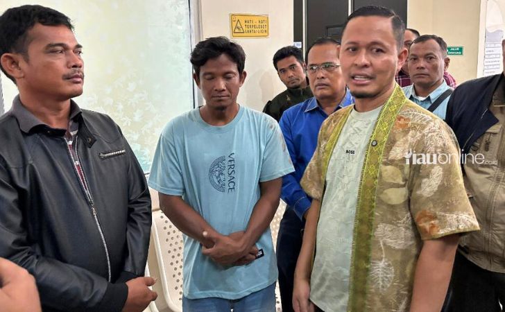 wako-jenguk-bocah-diserang-gajah2.jpg
